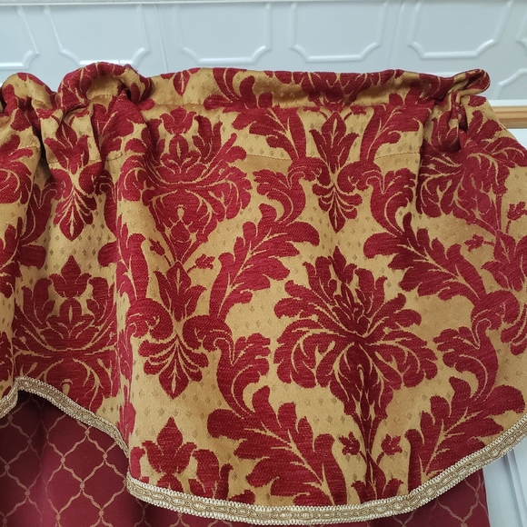 Linens N Things Curtain Panels Valances Ties 74W x 79L Wide Pocket Red Jacquard - Picture 8 of 16